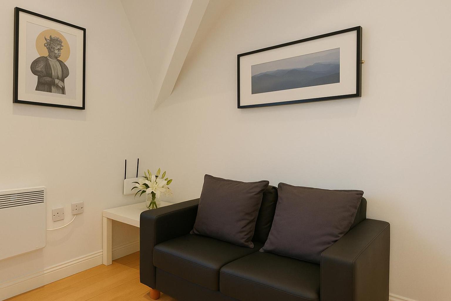 2 Bedroom Apartment Nr City Centre, Uni & Parks Кардифф Экстерьер фото